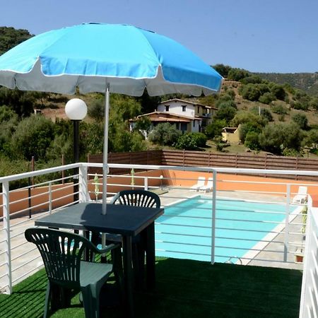 B&B Il Mirto Di Paola Torpè Dış mekan fotoğraf