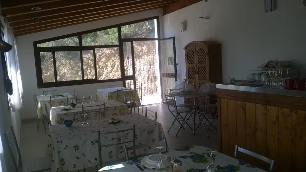 B&B Il Mirto Di Paola Torpè Dış mekan fotoğraf